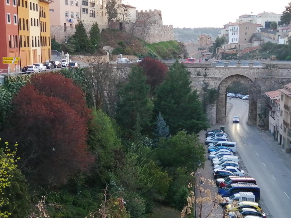 Estudios Los Arcos Teruel Ngoại thất bức ảnh