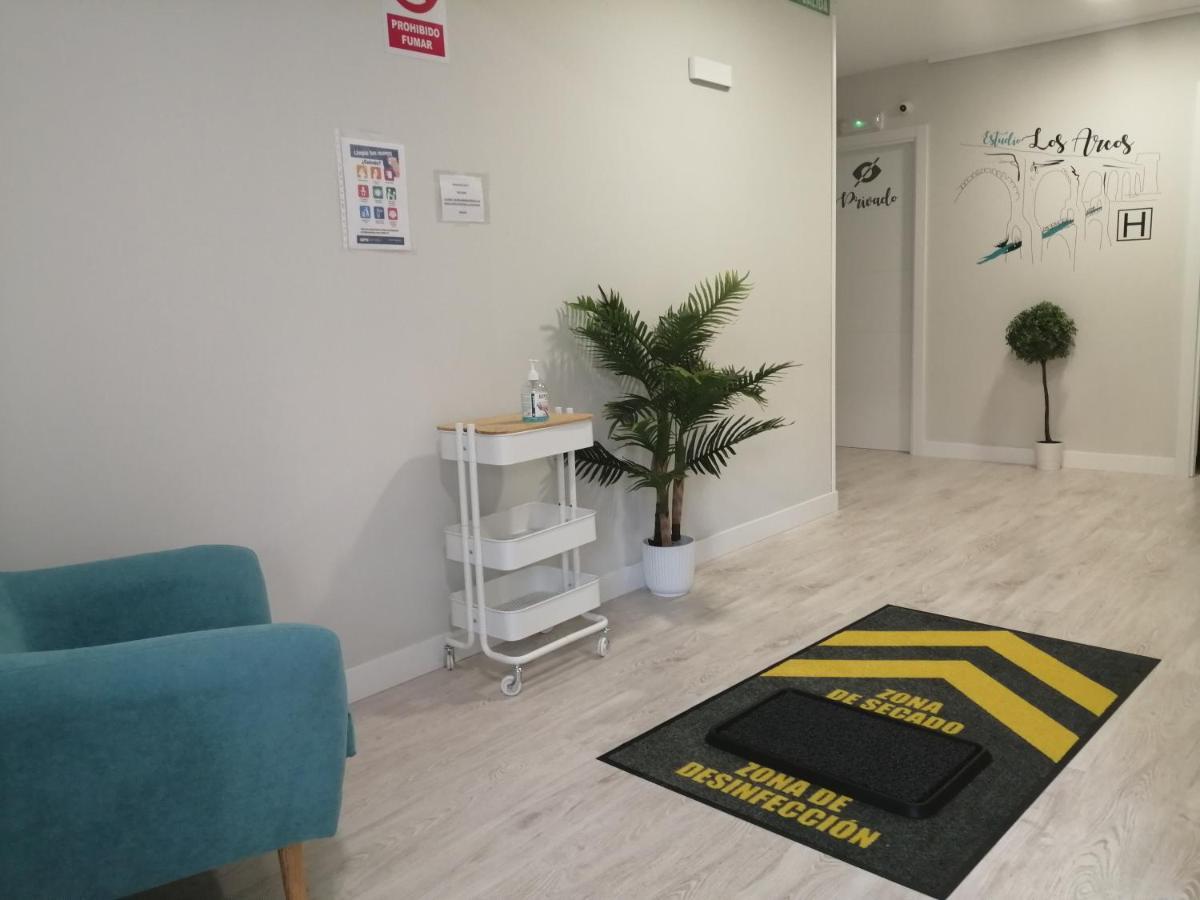 Estudios Los Arcos Teruel Ngoại thất bức ảnh